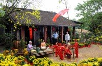 a toast to vietnamese rice wine