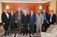 party chief nguyen phu trong has talks with cuban leader raul castro