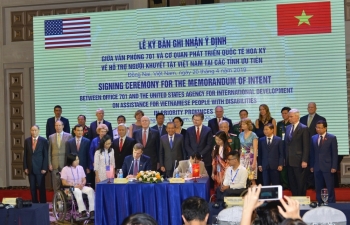 United States and Vietnam sign memorandum of intent for new partnership on disabilities assistance