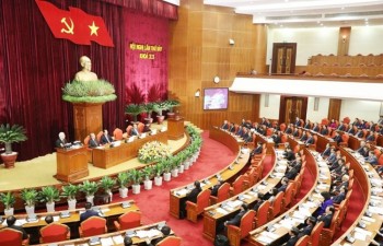 Party Central Committee’s 7th session concludes