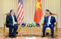 former us secretary of commerce vows to contribute to vietnam us ties