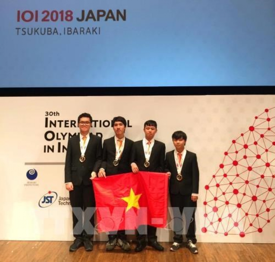 vietnamese students win four medals at intl olympiad in informatics