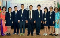 rok firms present scholarships to 90 outstanding vietnamese students