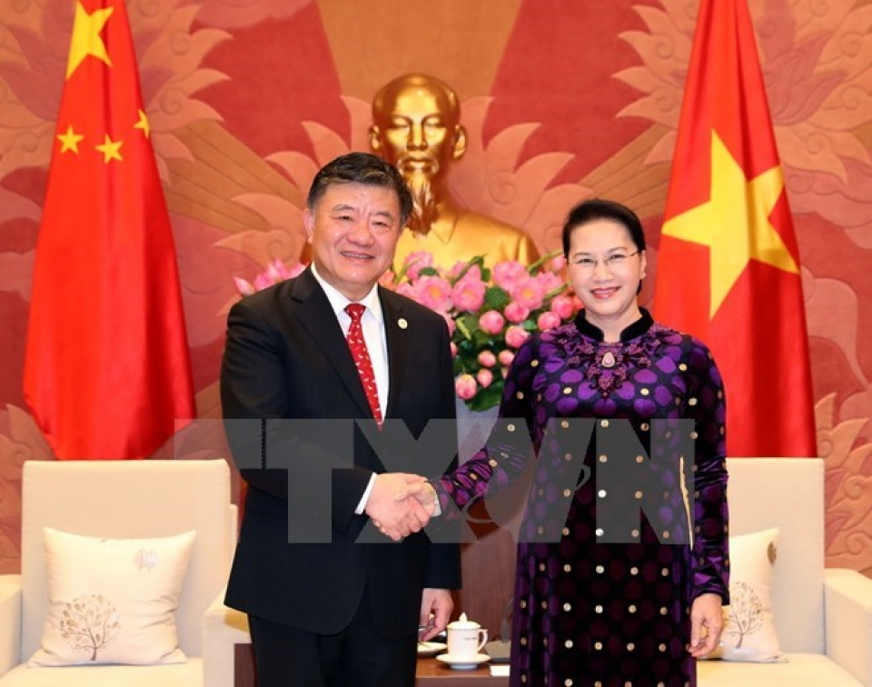 na chairwoman receives chinese peoples congress vice chairman