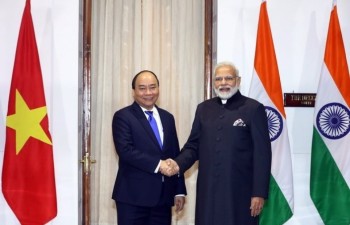 Vietnamese, Indian Prime Ministers hold talks