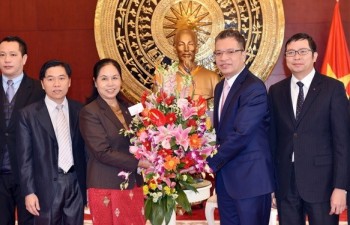 Lao ambassador congratulates CPV on founding anniversary