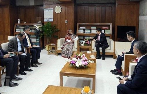 Bangladeshi PM receives new Vietnamese Ambassador