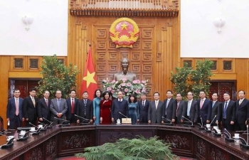 PM Nguyen Xuan Phuc asks diplomats to promote economic cooperation