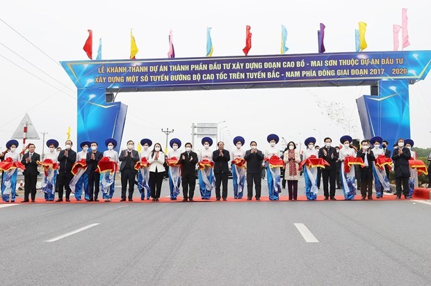 PM Pham Minh Chinh attends inauguration of Cao Bo-Mai Son expressway section