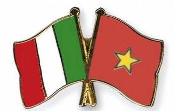 Vietnamese, Italian leaders exchange messages marking ties