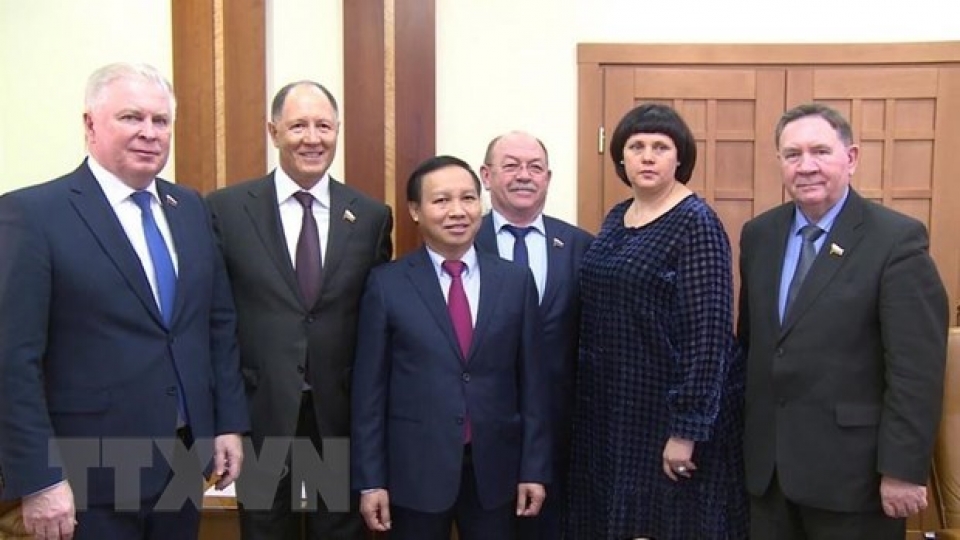 vietnam embassy boosts cooperation with russian parliamentarians
