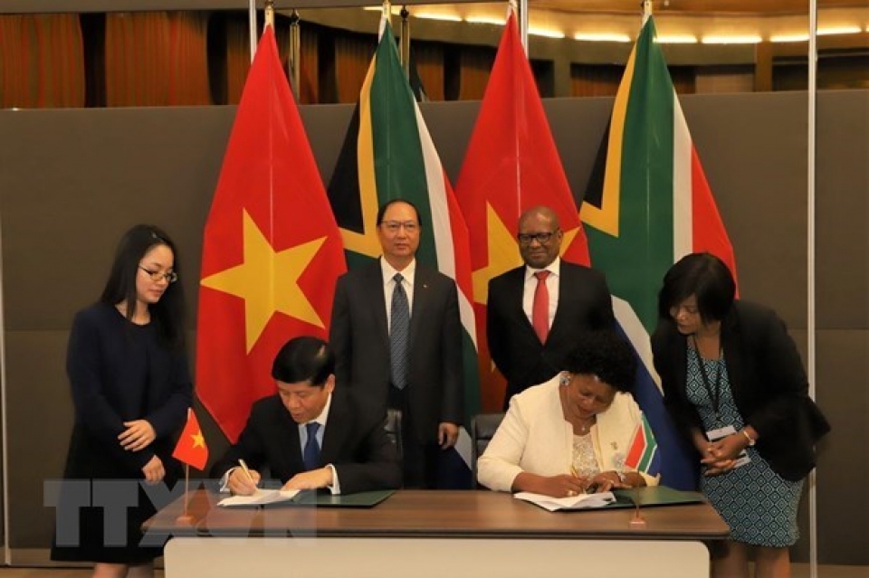 vietnam south africa agree to boost comprehensive cooperation