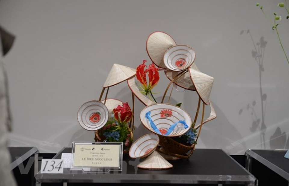 Vietnam attends Ikebana exhibition in Japan for first time