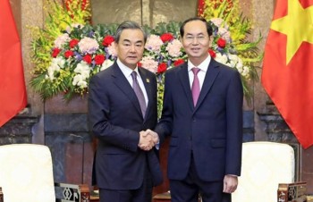 President receives Chinese Foreign Minister