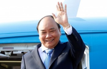 PM Nguyen Xuan Phuc leaves for third MRC Summit in Cambodia