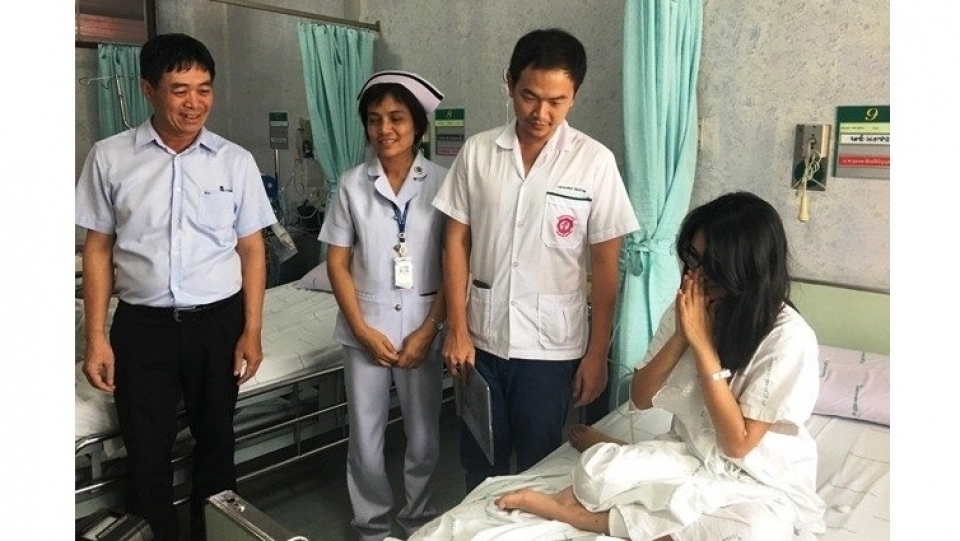 vietnamese victims of bangkok apartment blaze receive embassy assistance