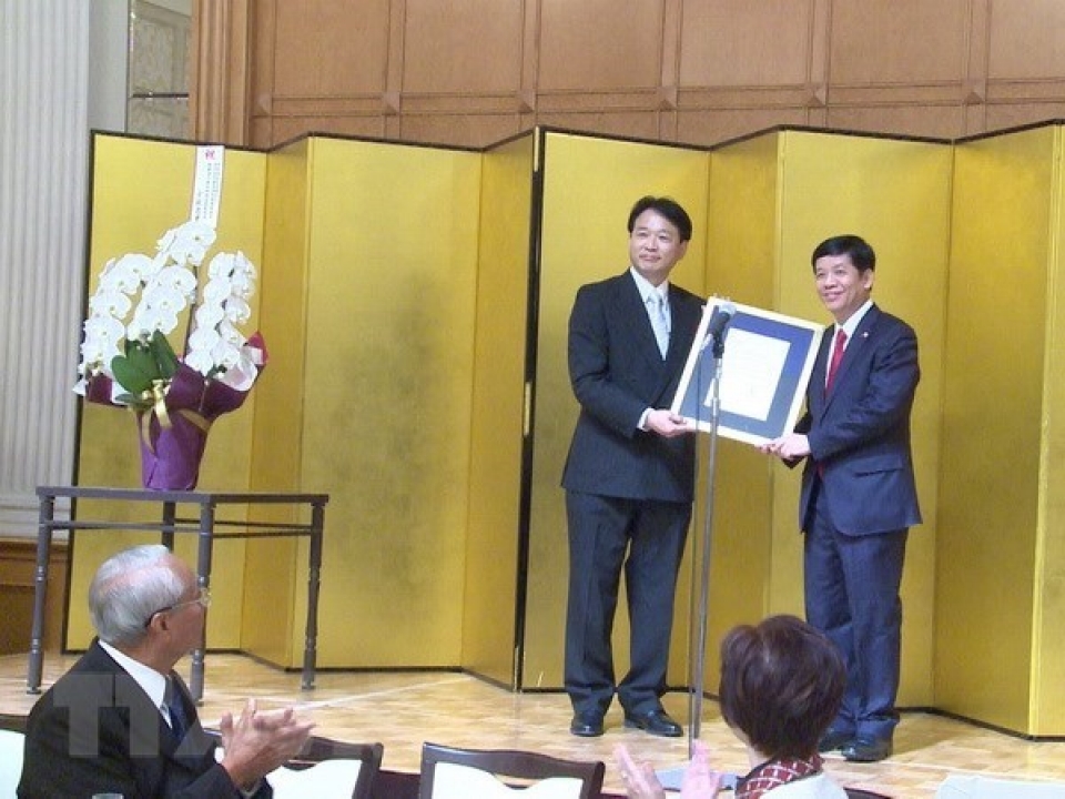 japanese doctor appointed honorary consul of vietnam in aichi