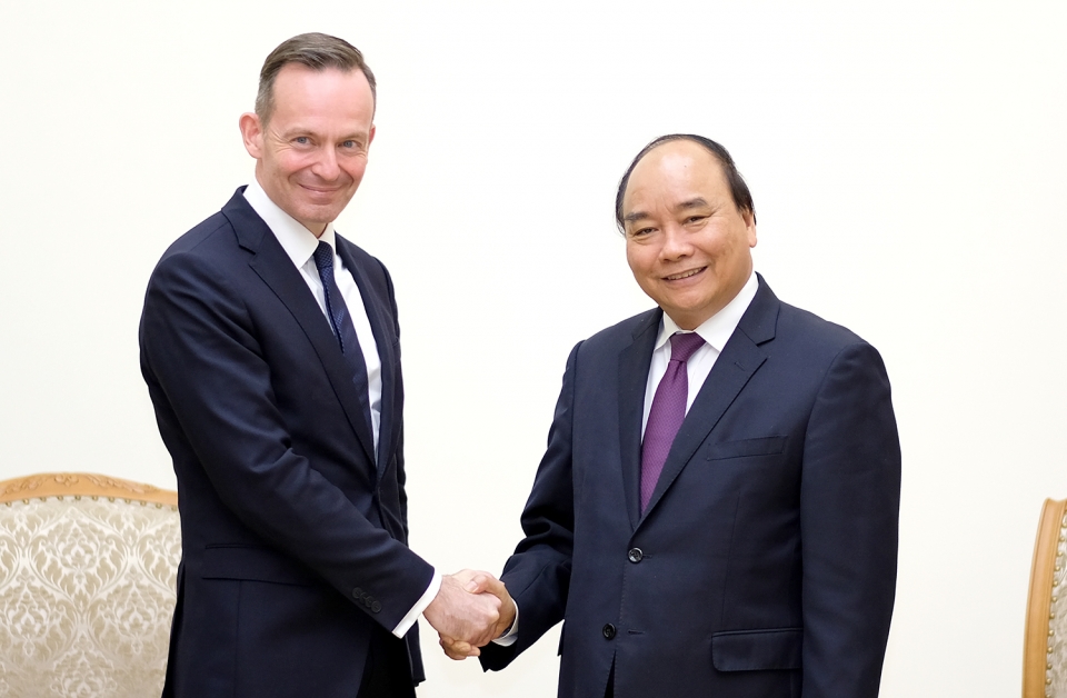 pm urges german states further investment in vietnam