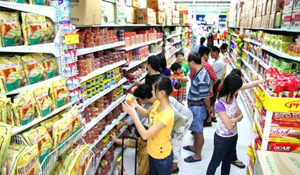 retail goods services gross 14 quadrillion vnd in four months