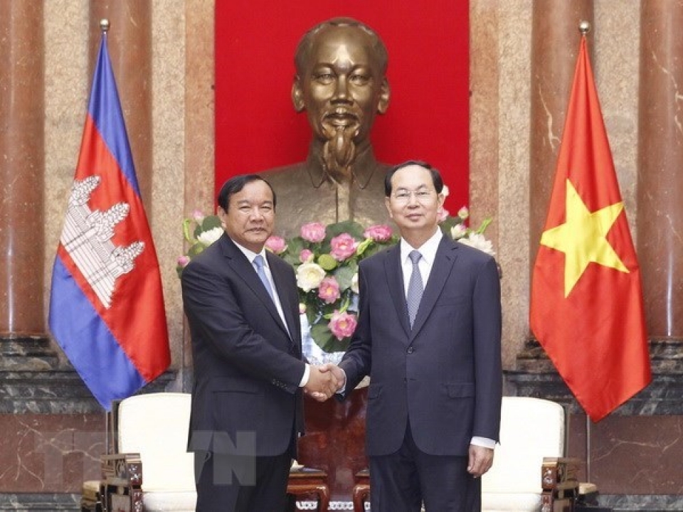 president tran dai quang hosts cambodian foreign minister