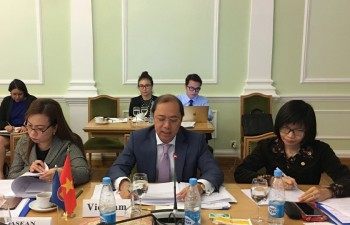 Vietnam backs ASEAN - Russia ties