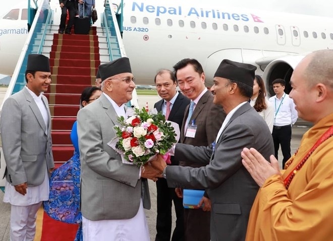 nepali prime minister begins official visit to vietnam