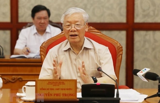 Party leader, President Nguyen Phu Trong presides over Political Bureau’s meeting
