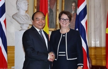 PM Nguyen Xuan Phuc meets with top Norwegian legislator