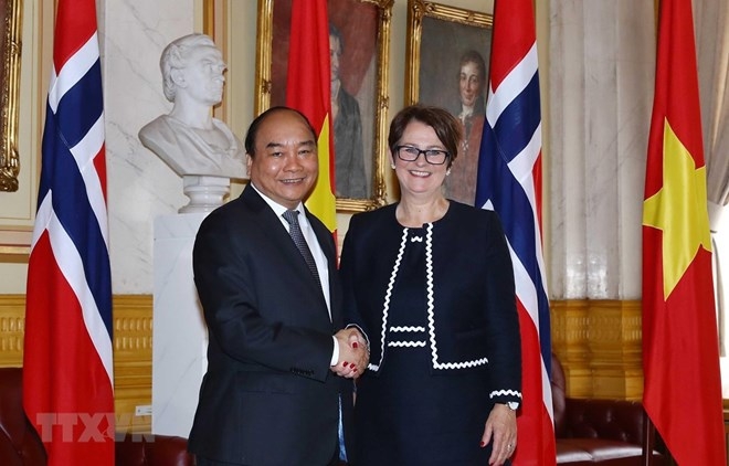 pm nguyen xuan phuc meets with top norwegian legislator