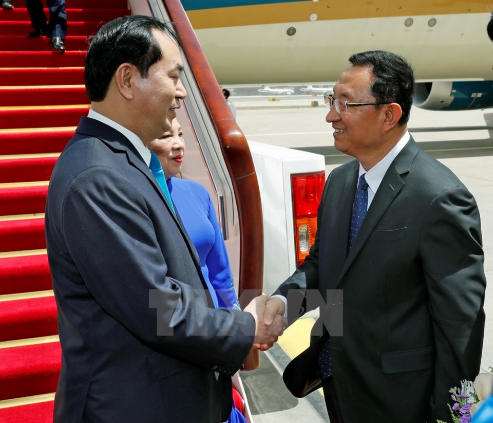president arrives in beijing beginning state visit to china