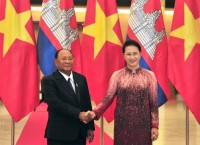 na chairwoman nguyen thi kim ngan meets can tho constituents