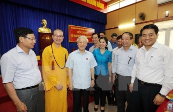 Party chief updates Ha Noi voters on NA session’s outcomes