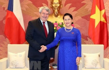 NA Chairwoman hosts Czech Republic parliament leader