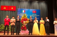 vietnam italy seek effective economic cooperation