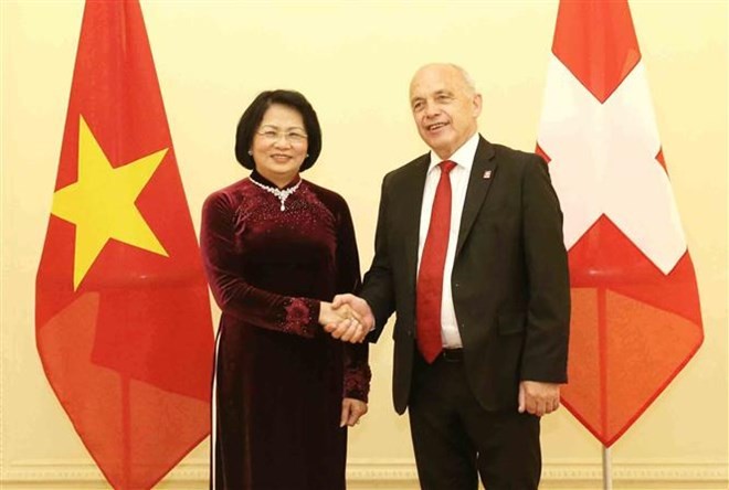 vietnam treasures ties with switzerland vice president dang thi ngoc thinh