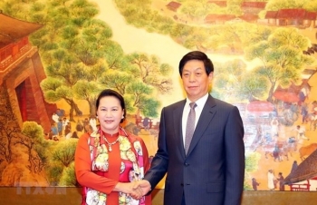 NA Chairwoman holds talks with Chinese National People’s Congress leader