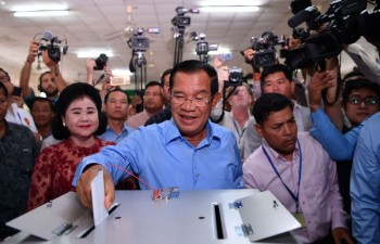 Vietnam congratulates Cambodia on successful organisation of election