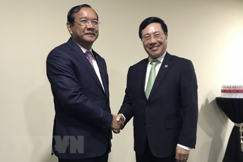 deputy pm pham binh minh meets with cambodia norway foreign ministers