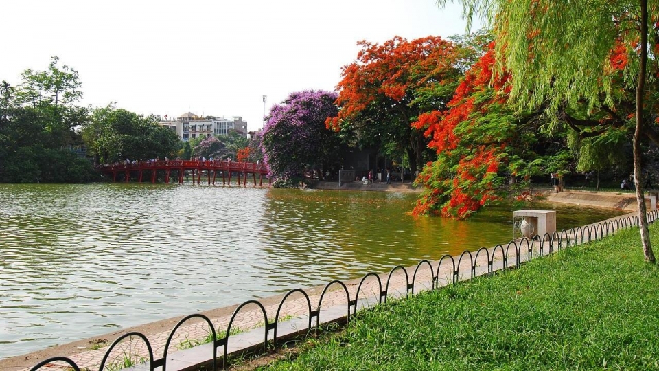 ha noi ideal place for backpacking adventure