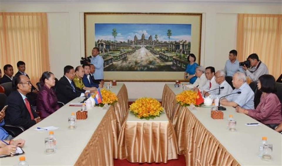 friendship associations of vietnam cambodia boost ties