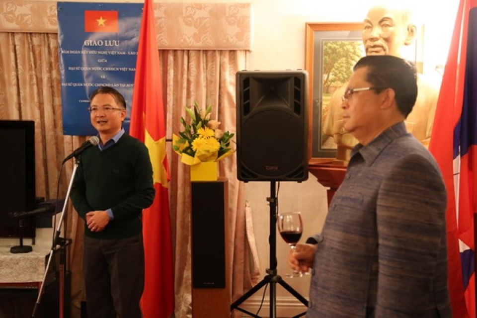 vietnamese lao ambassadors to australia praise bilateral ties