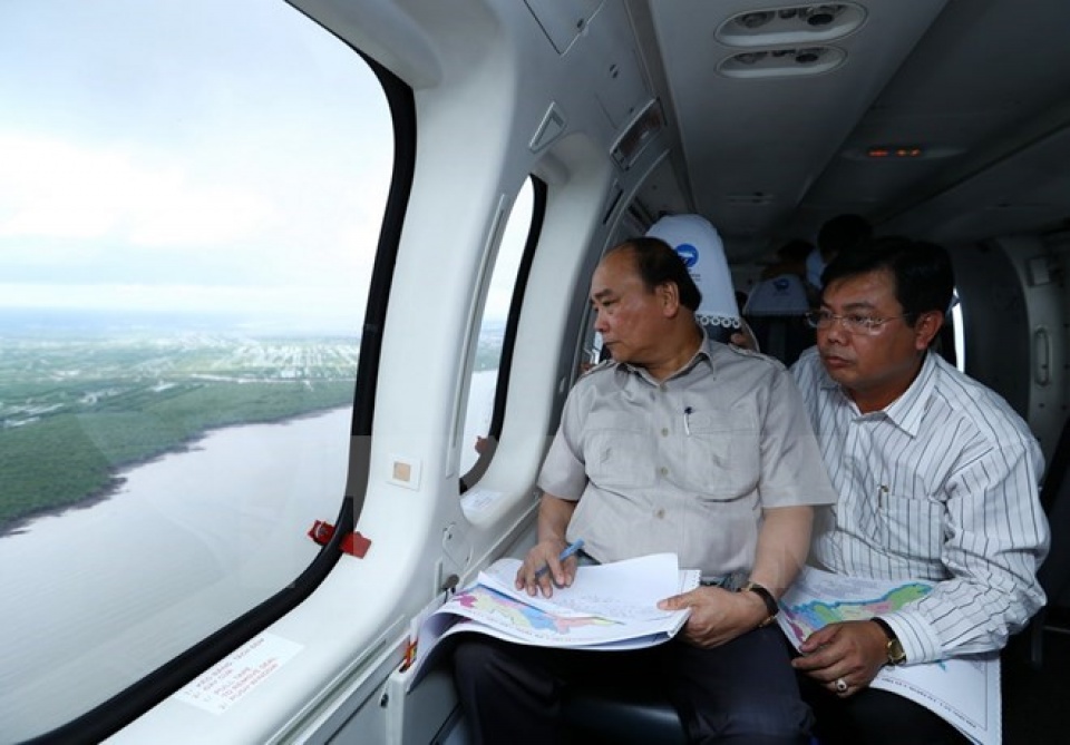 pm takes helicopter tour of climate change hit areas in mekong delta
