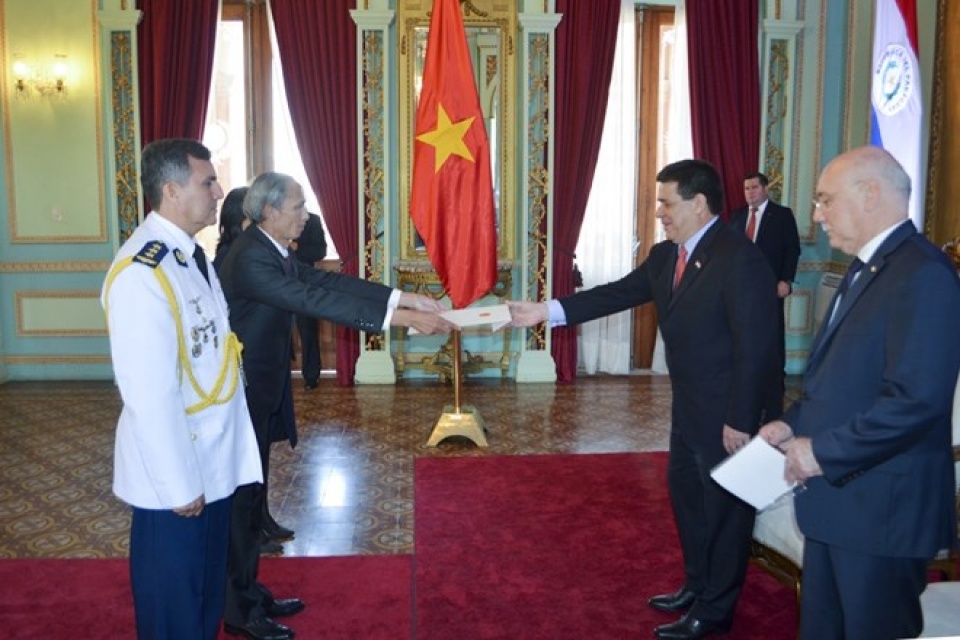 vietnam paraguay agree to foster bilateral relations