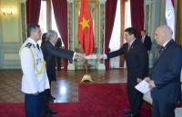 vietnam holds talk with argentine importers to boost trade