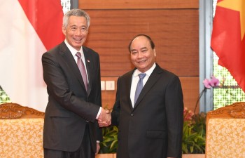 WEF ASEAN 2018: PM Nguyen Xuan Phuc welcomes Singaporean counterpart