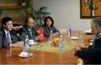 pm vietnam attaches importance to ties with czech republic