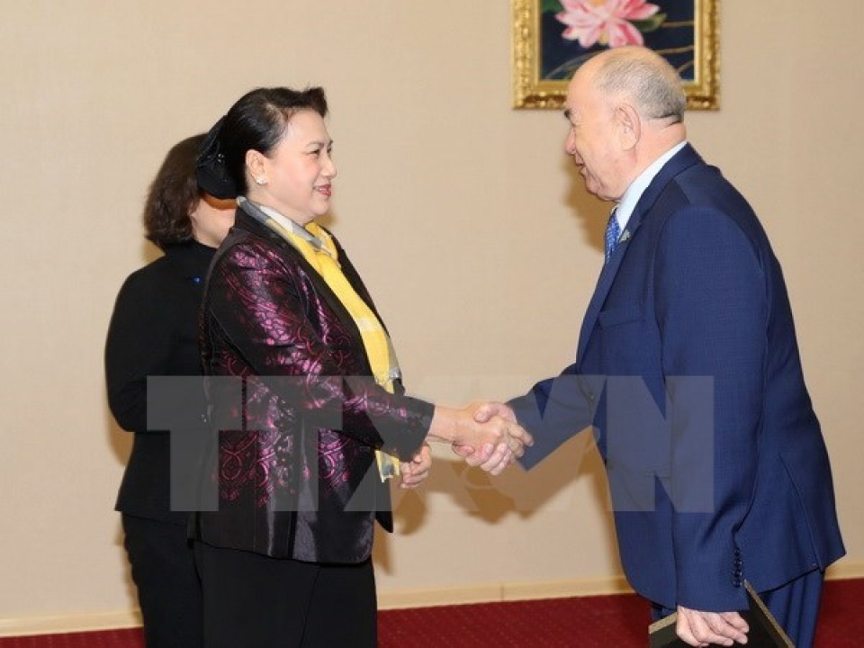 na chairwoman meets secretary of kazakhstan communist party