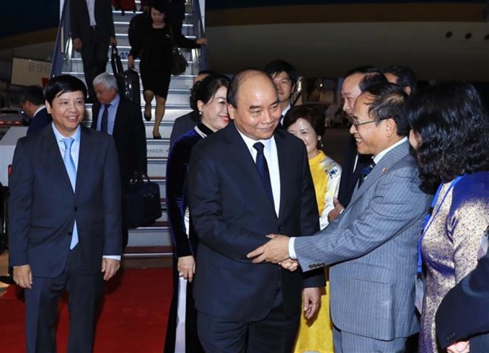 pm arrives in tokyo for 10th mekong japan summit meeting