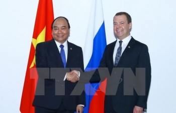 PM meets Russian, Philippine leaders at ASEAN Summit
