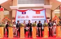 vietnam laos look towards stronger comprehensive cooperation